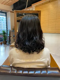 【雰囲気変えたい人必見😳‼️】似合わせカット＋パーマ＋トリートメント