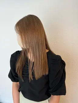 透明感ハイトーン　前髪カット➕ケアブリーチ➕カラー➕クイックトリートメント➕巻き髪仕上げ