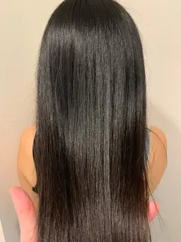 髪に艶と落ち着きを❣️艶サラ✨縮毛矯正✨