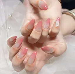 【HAND】人気急上昇→【マグネット＋カラグラデーション】¥7980