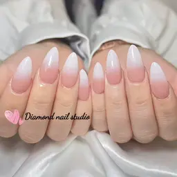 12月⭐️オフ無料⭐️🌸ハンド⭐️カラーグラデーション⭐️ストーン10個プレゼント🎁