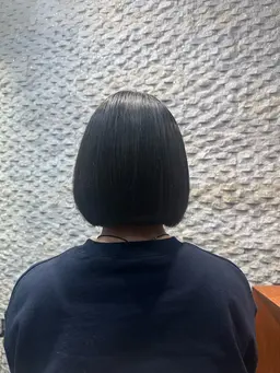 ボブカットモデル様　シャンプー＋ブロー付❣️