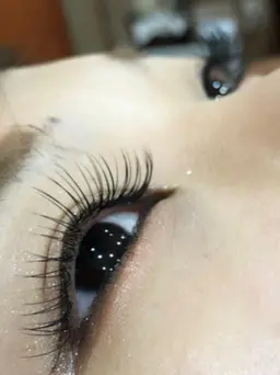 【葉山店】フラットラッシュ🤩エクステ上100​〜​120本6980円→3000円❗️❗️