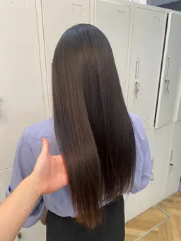 【ツヤ髪🫧】根元のみ縮毛矯正（シャンプーブロー代込み）🎀✨