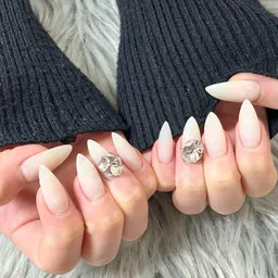 【 3月まで限定❣️】 ＜オフ無し💅＞ワンカラー✧˖° 💖（パラジェル+1,000円で変更🉑）