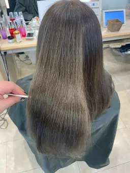 【💧🐬艶ツヤ水トリートメント💧🐬】一瞬でうる艶髪に💇‍♀️✨️香りも香水の様に一日中続きます🫰💗