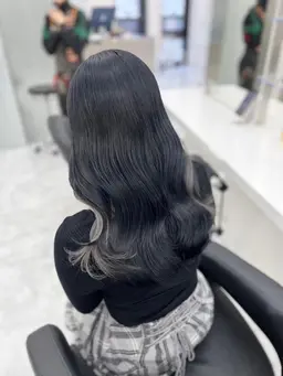 💛初回限定クーポン💛ポイントブリーチ1回(インナーカラー/イヤリングカラー)＋全体カラー＋炭酸Spa＋トリートメント