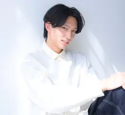 メンズ限定✨メンズカット＆フェザー/カルマ/ニュアンスパーマ&トリートメント