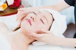 【ご新規様限定】しっかりマッサージ、透明感&むくみ改善✨フェイシャル・ スペシャルコース60分