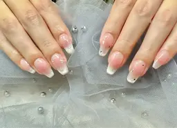 (オフケア込み)ワンホンチークネイル+マグネットグラデーション★スートン（クリア、オーロラ）12個込み