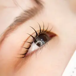 今週末まで限定!!まつ毛パーマ