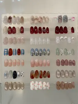 ご新規様限定‼️♡サンプルから選んでいただく定額コース♡【オフなしケア付き】