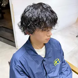 モデル限定価格❕メンズカット+ツイストスパイラル or 波巻きパーマ👦🏻☆