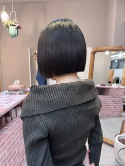 切りっぱなしボブ+TOKIOトリートメント