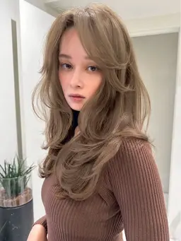 【モデル様限定特別価格‼️】ブリーチリタッチ+カラー+トリートメント