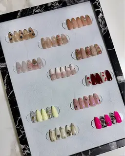 🍒特別価格⭐️（オフ無料）定額デザイン💓トレンドデザイン多数🎀❣️ 色味変更🉑¥6500➡️¥3300