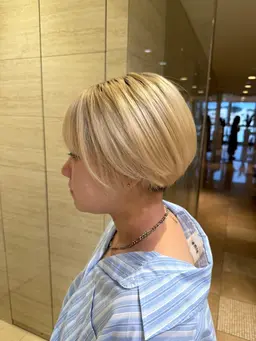 《ダメージ・枝毛が気になる方🦋》酸熱トリートメント🌍