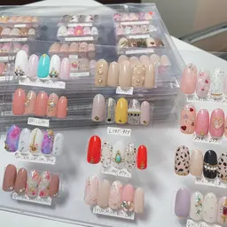 当店オフ無料💅サンプルorオーダー可能♡ゴージャスアートコース