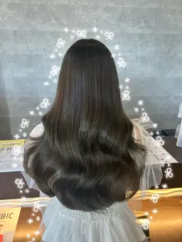 成人式前に✨【平日限定】カット+カラー🤍