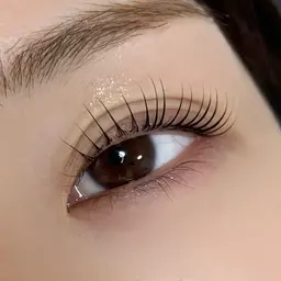 【まつげパーマ】ラッシュリフト（トリートメント、アイシャンプー、コーティング付)