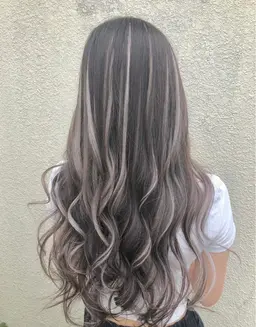 地毛の長さにハイライトだけ!⭐︎ブリーチ無しで作るハイライト!(40本)