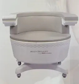 今話題！【骨盤底筋トレーニングチェア】1回￥2,200初回限定