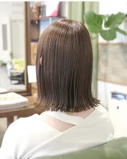 ノンジアミンカラー＋トリートメント＋ヘッドスパ　　　　　　　頭皮から綺麗な髪の毛を育てましょう。