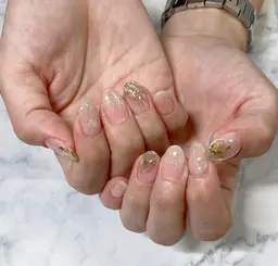 ハンド❤️ミラーネイルニュアンス ★お色変更可能、ミラーアート2本