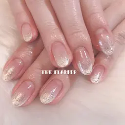グラデーション・フレンチ nail