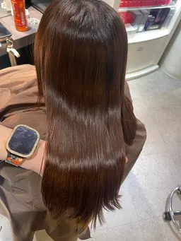 朝のスタイリングの時短へ✨最新髪質改善×メンテナンスカット✂️ミディアム​〜​ボブ