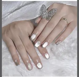 【ハンド】／アート2本 カラーグラ、フレンチ、ミラー【 初回オフ無料】¥6980