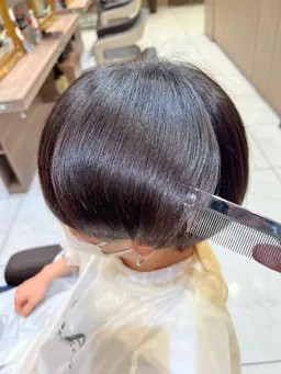 カット+ナチュラル毛流れ縮毛矯正