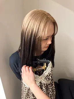 【ルーツカラー】撮影OKな方!根本が明るいルーツカラー✨ケアブリーチ付き！