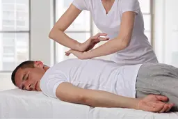 【男性】もみほぐし(首肩)20分&ヘッドマッサージ20分