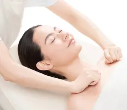 💐フェイシャル&デコルテ　　　　　　　　　　　　　　　　　　　　　　　　APEXパーソナルプログラムトライアルエステ