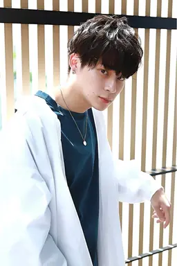 🧢メンズスペシャル👕カラー＋眉毛スレッティング(糸脱毛)☪️￥12870→￥7700