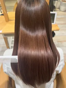 【☀️カラーモデル限定価格☀️】髪質改善💫艶カラー