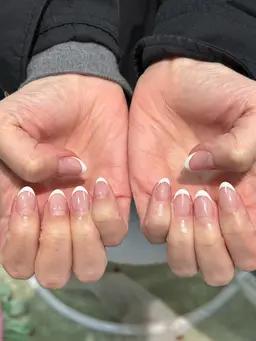 半額🌟フレンチネイル