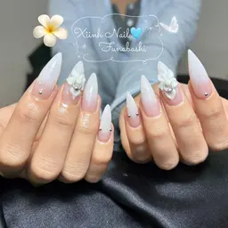 🌷10本チップ長さ出し　ベイビーブーマー¥9290🌹小さいストーン4本まで無料