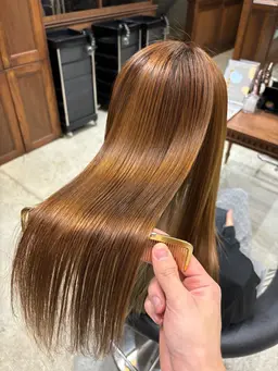 【髪を傷ませない】ハーフブリーチ＋カラー＋髪質改善トリートメント✨✨