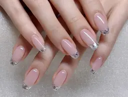 ️❣️Instagramで話題のガラスフレンチ💓初回ジェルオフ無料