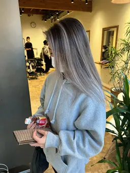 【リアルな海外カラーに🌻🌻】カット＋バレイヤージュ＋ワンカラー＋クイックトリートメント