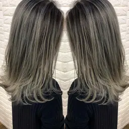 【外国人風3Dスタイル】バレイヤージュ（ケアブリーチ）＋カラー＋ダメージ補修トリートメント