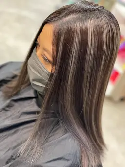 🌟お好みハイライト🌟お客様のお好みのスタイルに仕上げていきます💖入れ放題‼️13000円💕