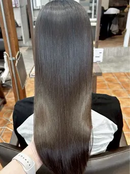 江坂駅徒歩5分【✨ミニモ初回限定✨】超高濃度水素カラー　ブリーチ、ダブルカラー不可