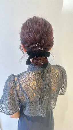 🤍1/24（土）19:00以降のお時間 限定｜ふわふわシニヨン ヘアセット＋内部補修トリートメント🫧