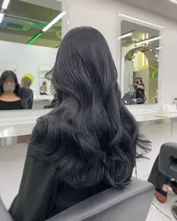 【🫧1番人気🫧】透明感ワンカラー➕オリジナルトリートメント➕コテ巻き仕上げ🫐・:*+.