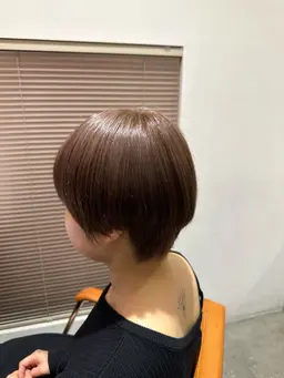 【一気にイメチェン✨️】全頭Wカラー(ブリーチ込み)