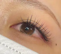 🎀新規限定🎀マツエクつけ放題👀【80本】➕オフ、コーティング込み❕マツエク始めての方オススメ🪄土日祝＋550円