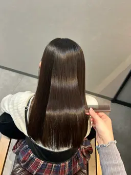 《栄養補給🍅🥚🥑》アルカリ酸熱髪質改善トリートメント✨➕クイックスパ💆‍♀️